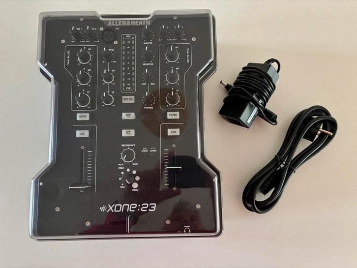 Zgan Allen & Heath Xone 23 incl. Decksaver, Muziek en Instrumenten, Mengpanelen, Zo goed als nieuw, Minder dan 5 kanalen, Ophalen of Verzenden