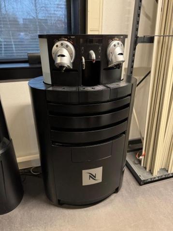 Nespresso Gemini 220 beschikbaar voor biedingen