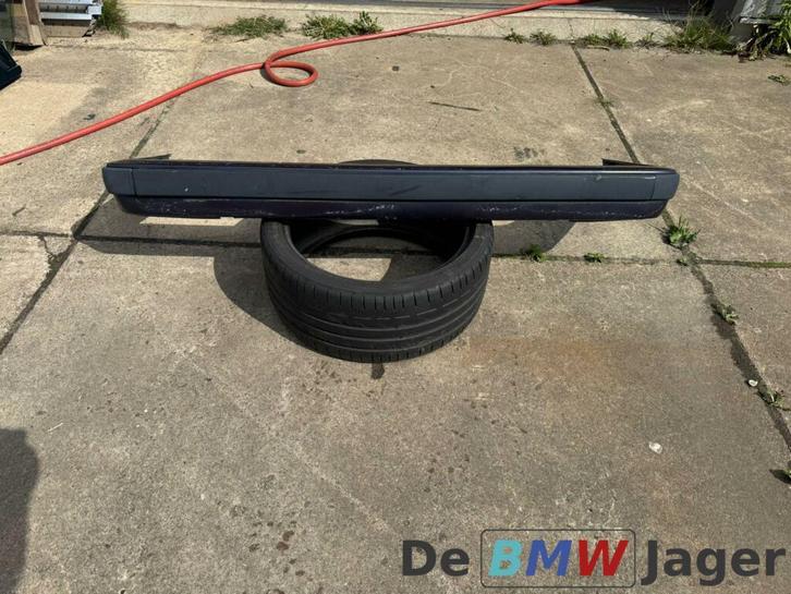 Achterbumper paars BMW 3-serie E30 ('87-'92) 51121953647, Auto-onderdelen, Carrosserie en Plaatwerk, Bumper, BMW, Achter, Gebruikt