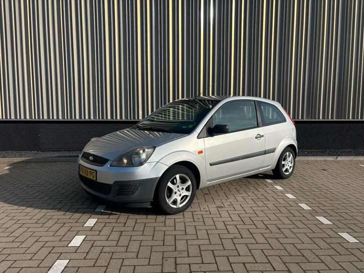 Ford Fiësta 1.3 3DR 2007 | Nieuwe APK | Airco | All-season, Auto's, Ford, Bedrijf, Fiësta, ABS, Airbags, Airconditioning, Electronic Stability Program (ESP)