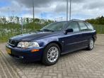 Volvo V40 2.0 I 16V YOUNGTIMER, climate/airco, APK 03/2025, Auto's, Volvo, Origineel Nederlands, Te koop, 5 stoelen, 1400 kg