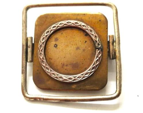Antieke koperen broche cirkel op vierkant (3027), Sieraden, Tassen en Uiterlijk, Antieke sieraden, Broche, Koper, Ophalen