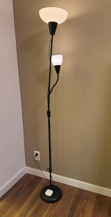 IKEA TAGARP Lamp + 2 Smart Lampen + Controller beschikbaar voor biedingen