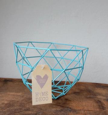 Metalen Mandje - Nieuw - 18x18x21 cm beschikbaar voor biedingen