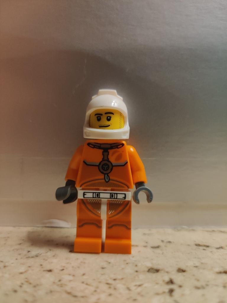 LEGO City Astronaut (Oranje), Ophalen of Verzenden