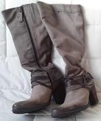 Invito Laarzen maat 42, Hoge laarzen, Ophalen of Verzenden, Zo goed als nieuw, Invito