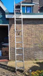 Aluminium opsteekladder 2 x 12 sporten, Ladder, Gebruikt, Ophalen of Verzenden, Opvouwbaar of Inschuifbaar