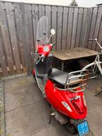 Vespa / Primavera / Sprint / 25km / Snor / 4-takt / Zuinig, Fietsen en Brommers, Snorfietsen en Snorscooters, Ophalen, Zo goed als nieuw