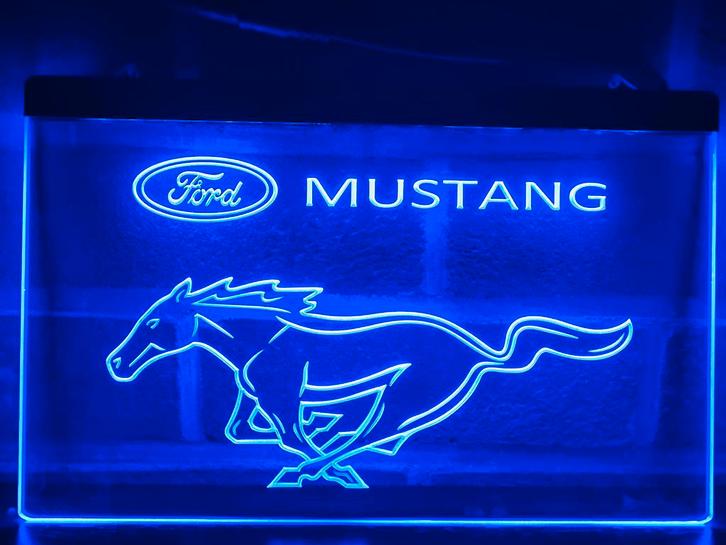 Led Lichtbord FORD MUSTANG 3d neon look, Huis en Inrichting, Lampen | Overige, Nieuw, Ophalen of Verzenden