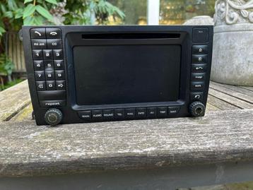 03-10 Porsche Cayenne radio module met navigatie etc. beschikbaar voor biedingen