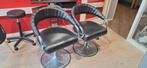 2 kappersstoelen zwart leer., Huis en Inrichting, Ophalen of Verzenden