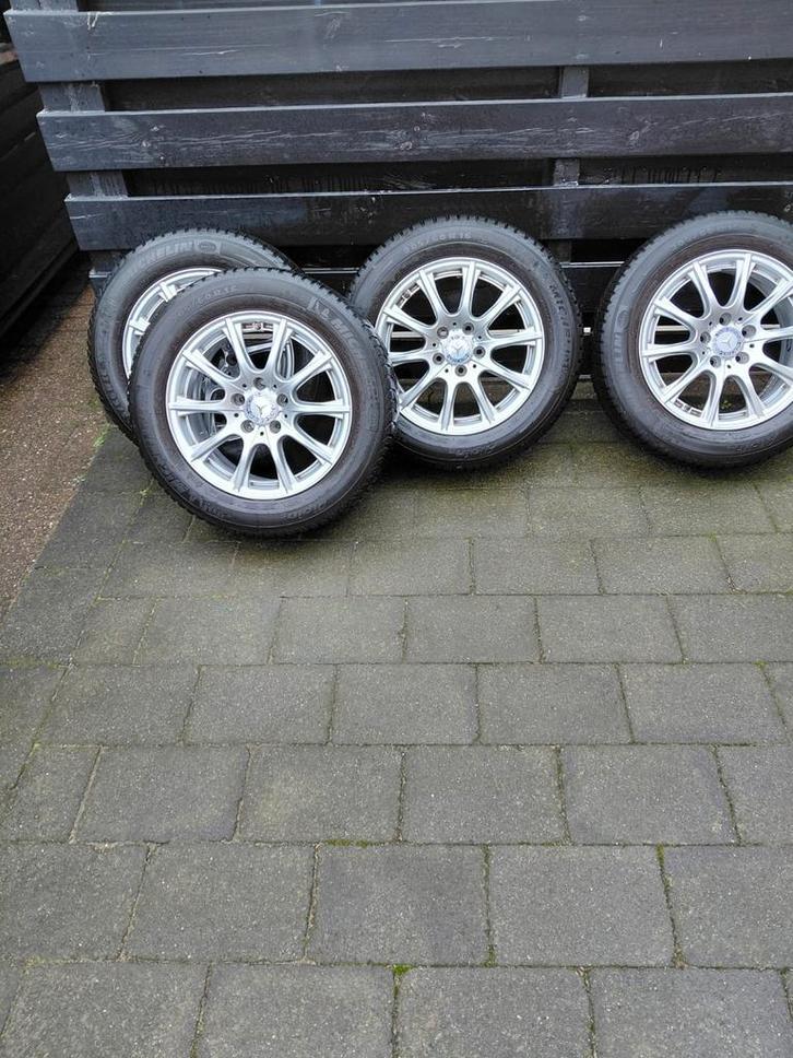 Michelin Winterbanden met Velgen 205/60/R16, Auto-onderdelen, Banden en Velgen, Banden en Velgen, Winterbanden, 16 inch, 205 mm
