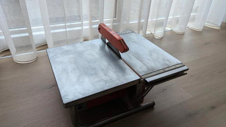 Rubi ND200 tegelzaagmachine, Doe-het-zelf en Verbouw, Gereedschap | Zaagmachines, Gebruikt, Overige typen, Minder dan 600 watt