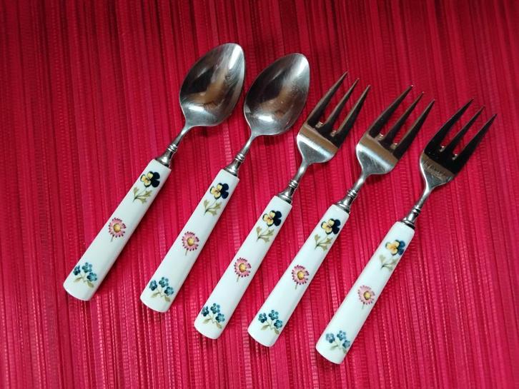 Villeroy & Boch Petite Fleur  Vorkjes en Lepeltjes, Huis en Inrichting, Keuken | Bestek, Zo goed als nieuw, Los bestek, Rvs of Chroom