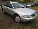 Audi A4 Limousine 1.6 (bj 1995), Auto's, Oldtimers, Voorwielaandrijving, Metallic lak, 101 pk, Bedrijf