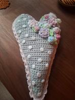 Handgemaakt gehaakt hart kussen, Ophalen of Verzenden, Zo goed als nieuw, Handgemaakt