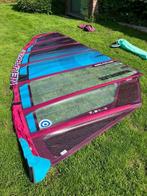 Neilpryde SPEEDSTER - 7.2m2 - Gereserveerd, Watersport en Boten, Windsurfen, Ophalen, Gebruikt, 7 m² of meer, Minder dan 250 cm