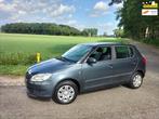 Skoda FABIA 1.2 Go , Stoelverwarming,Airco...Nieuwe Apk ! in, Auto's, Voorwielaandrijving, Euro 5, Stof, Gebruikt