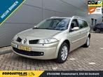 Renault Mégane Grand Tour 1.6-16V Tech Line Airco Nieuwe APK, Gebruikt, 4 cilinders, Beige, Euro 4