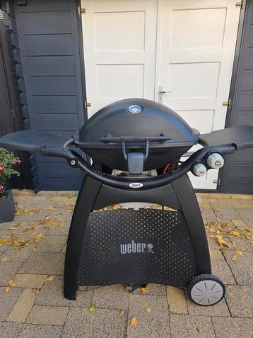 Weber BBQ Q3200 - Gebruikt beschikbaar voor biedingen
