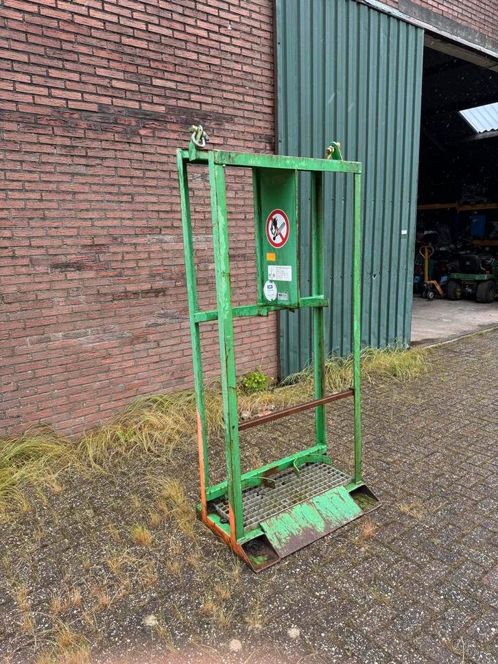 Gasflessen rek voor in de kraan, Doe-het-zelf en Verbouw, Kratten en Dozen, Ophalen of Verzenden