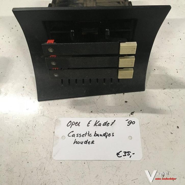 Opel E Kadet 1.4 1990 Cassettebandjes houder werkend, Auto diversen, Autoradio's, Ophalen of Verzenden