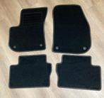 Mattenset voor een Opel Zafira Type B, Auto-onderdelen, Interieur en Bekleding, Schonek, Info@schoenek.de, Gabor-Schönek-Straße 1 -5, 93149 Nittenau