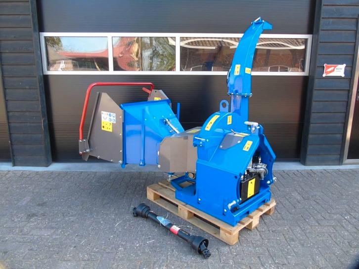 houtversnipperaar BX 52R met hydraulische invoerro, Zakelijke goederen, Machines en Bouw | Tuin, Park en Bosbouw, Hakselaar