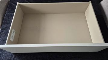 1 lade van Ikea ladekast Malm beschikbaar voor biedingen