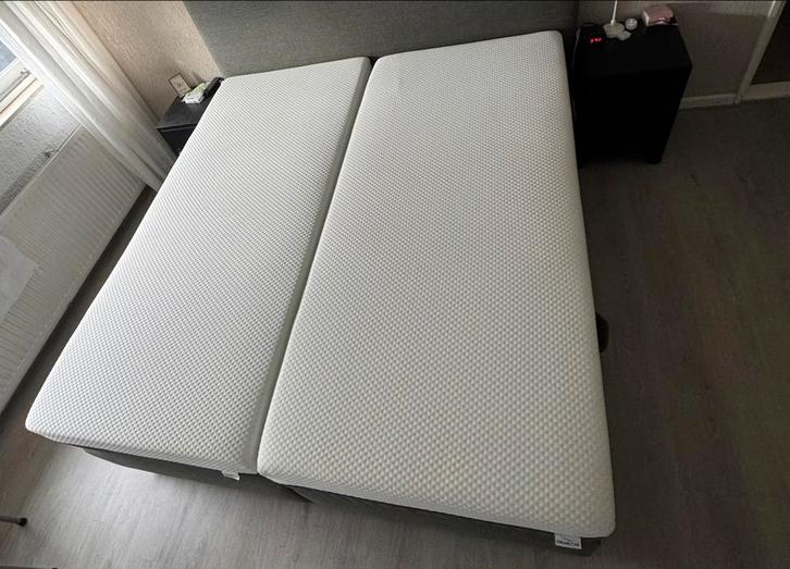 JYSK Gold dreamzone Matrassen, Huis en Inrichting, Slaapkamer | Matrassen en Bedbodems, Zo goed als nieuw, Matras, 90 cm, 200 cm