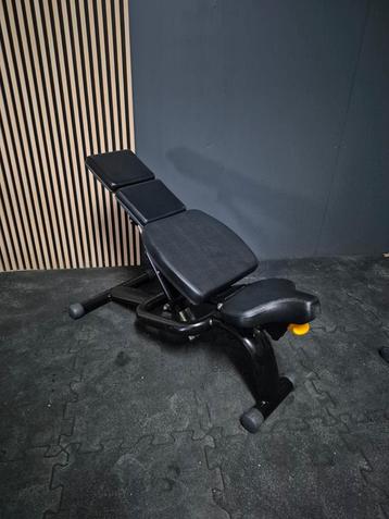 NIEUWSTAAT! l Athletic performance adjustable bench beschikbaar voor biedingen