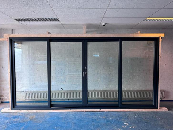 Schuifpui 4500x2200 4 delig antraciet Nieuwe, Doe-het-zelf en Verbouw, Kozijnen en Schuifpuien, Nieuw, Schuifpui, Kunststof, 150 tot 225 cm