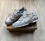 Asics gel nyc cream/oyster grey maat 45, Kleding | Heren, Schoenen, Ophalen of Verzenden, Zo goed als nieuw, Overige kleuren