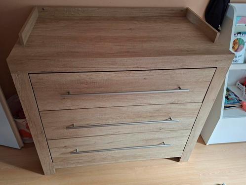 Commode en kledingkast, Kinderen en Baby's, Kinderkamer | Commodes en Kasten, Zo goed als nieuw, 90 tot 105 cm, 100 cm of meer