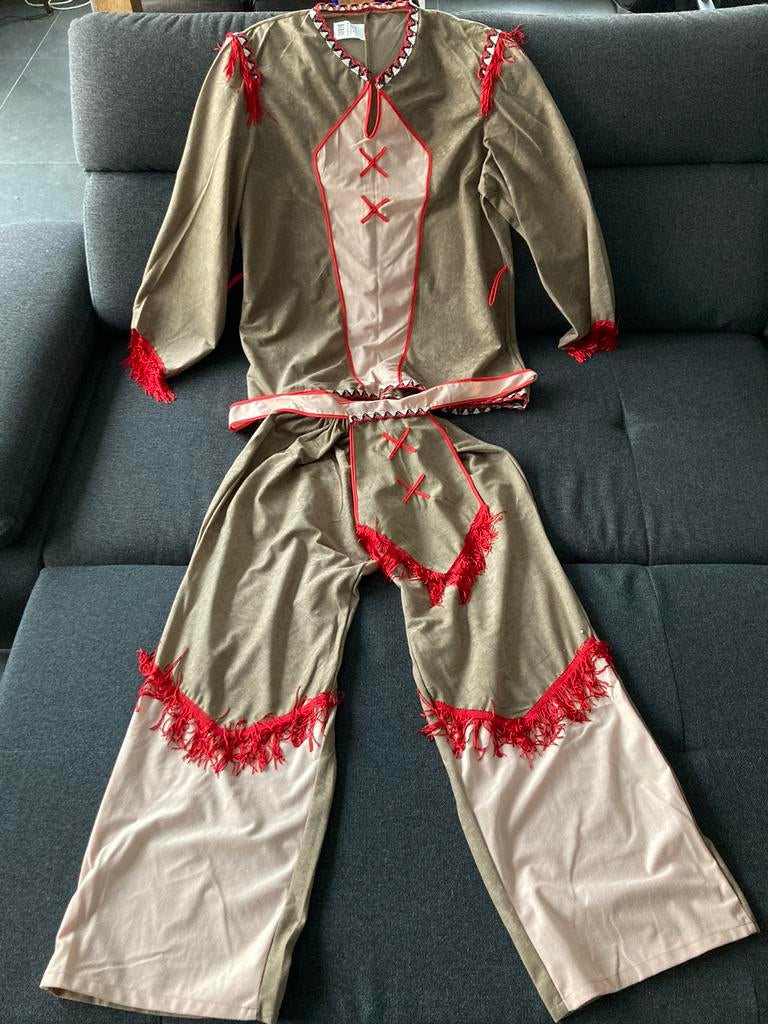 Indianenpak met pruik en 1 verentooi maat 58, Carnaval, Maat 56/58 (XL), Ophalen of Verzenden, Zo goed als nieuw