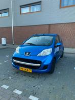Peugeot 107 1.0 12V 3DR 2009 Blauw, Auto's, Voorwielaandrijving, 68 pk, Origineel Nederlands, Handgeschakeld