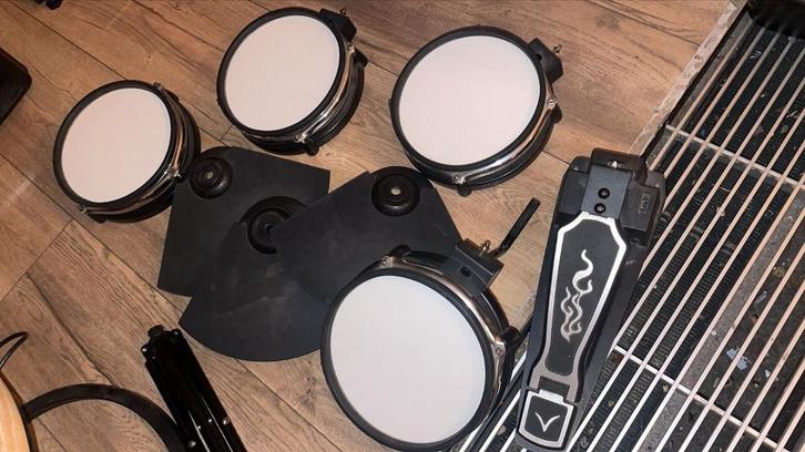 Edrum losse snare/toms en bekkens, Muziek en Instrumenten, Drumstellen en Slagwerk, Zo goed als nieuw, Overige merken, Ophalen