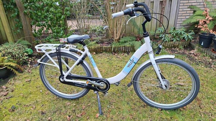 Giant Mio moederfiets wit - framemaat 50 cm, Fietsen en Brommers, Fietsen | Dames | Moederfietsen, Gebruikt, Giant, 50 tot 53 cm