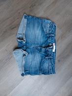 Levi's short maat 14 (158), Meisje, Ophalen of Verzenden, Broek, Zo goed als nieuw