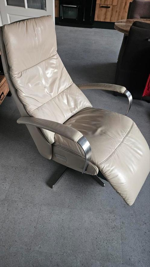 Prominent Humberto leren relaxstoel, Huis en Inrichting, Fauteuils, Zo goed als nieuw, Leer, 50 tot 75 cm, Ophalen