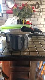 Snelkookpan ziet er nog goed uit?, Ophalen of Verzenden, Gebruikt