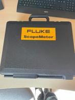 Fluke 123 scopemeter met toebehoren, Doe-het-zelf en Verbouw, Ophalen of Verzenden, Gebruikt, Multimeter