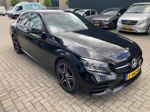 Mercedes-Benz C-Klasse C180 AMG  2021 Zwart, Auto's, Mercedes-Benz, Bedrijf, C-Klasse, ABS, Achteruitrijcamera, Adaptieve lichten