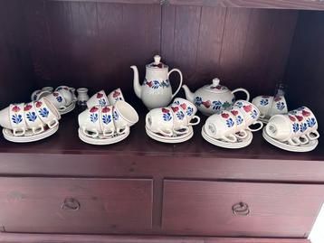 Brabants Bont Servies beschikbaar voor biedingen