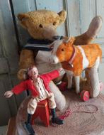Antieke Bing beer,Steiff koe op wielen,Schoenhut ringmaster, Antiek en Kunst, Antiek | Speelgoed, Ophalen of Verzenden