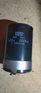 Condensator capacitor condenser 3900uF 400volt, Ophalen of Verzenden, Nieuw