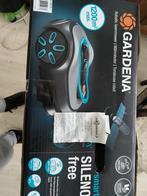 Nieuwe Gardena Robotmaaier 1200m2 - Cadeau, Overbodig!, Tuin en Terras, Ophalen, Nieuw, Gardena