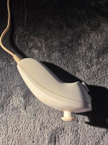Wii Nunchuck Controller - Wit beschikbaar voor biedingen