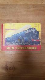 Treinenboek retro., Boeken, Ophalen, Gelezen