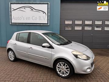 Renault Clio 1.2 TCe Dynamique 5-deurs Clima Navigatie Cruis beschikbaar voor biedingen
